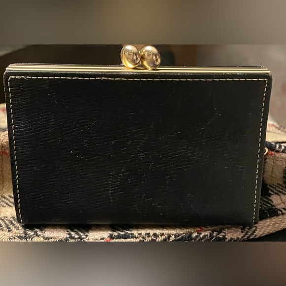 Burberrys Black Leather Coin Wallet - Picture 2 of 5